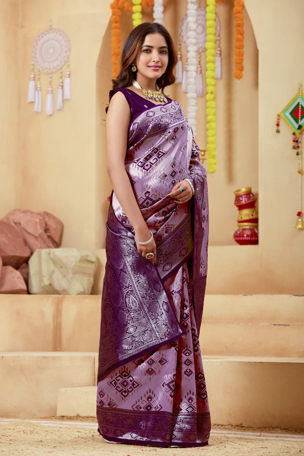 Luchila Woven Design Zari Patola Saree With Blouse Piece